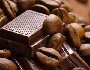 Tutti i benefici del caffè e del cioccolato fondente