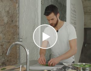 I piatti unici di Stefano: roll di lattuga con salmone, riso integrale e maionese all'aneto