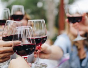 Galateo del vino: 10 consigli per non sbagliare